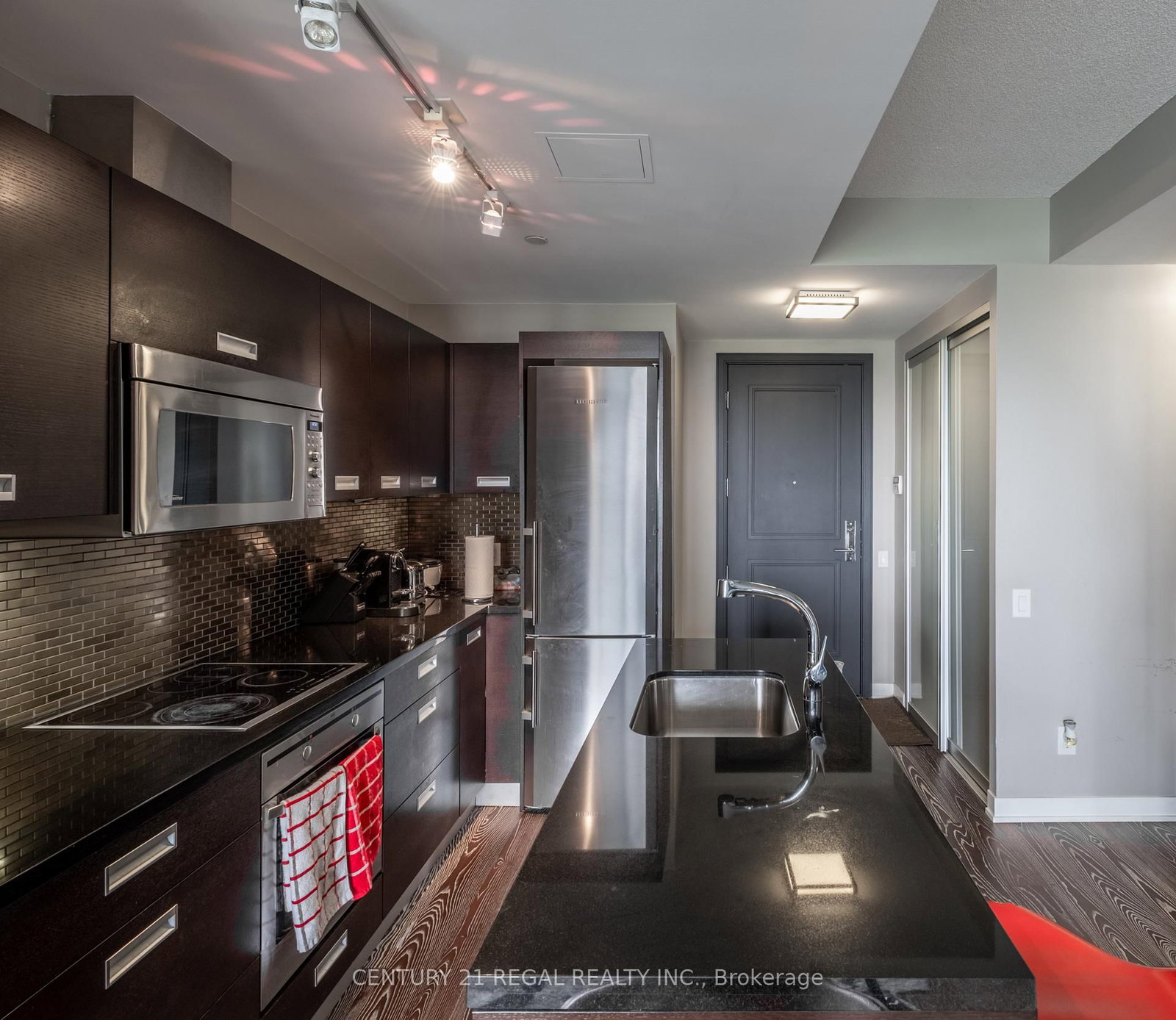 88 Park Lawn Road, Unit 1003 - Photo 16