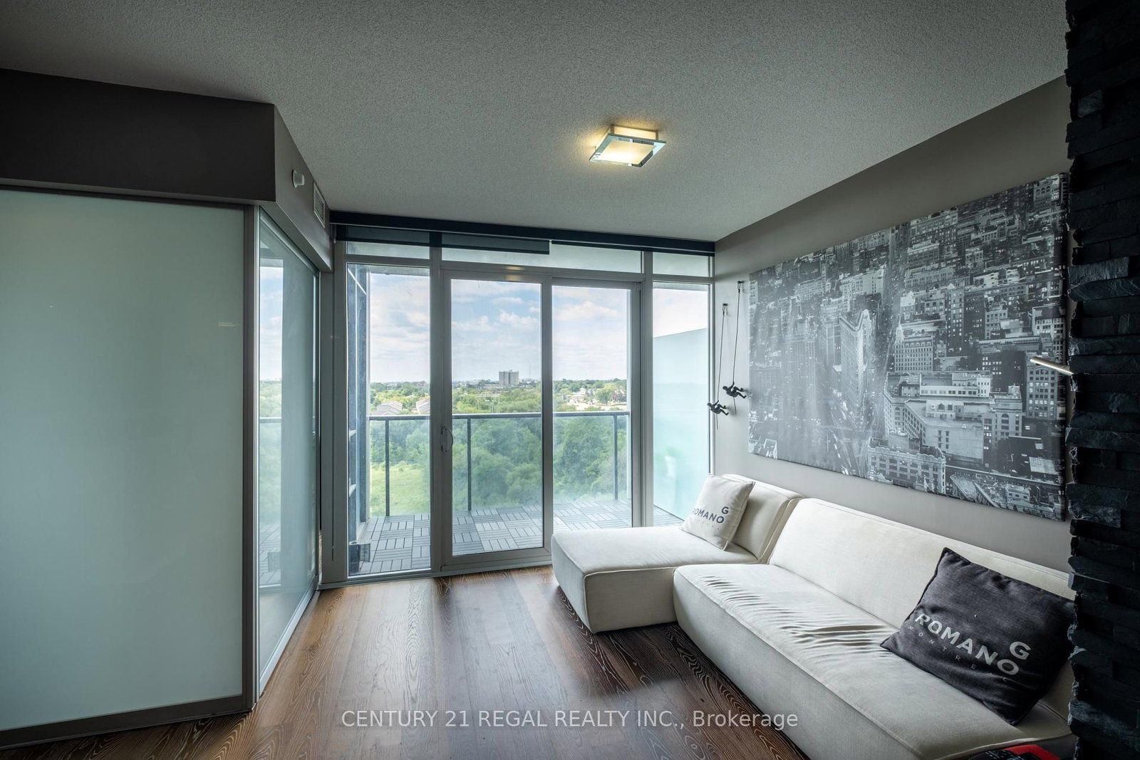 88 Park Lawn Road, Unit 1003 - Photo 3