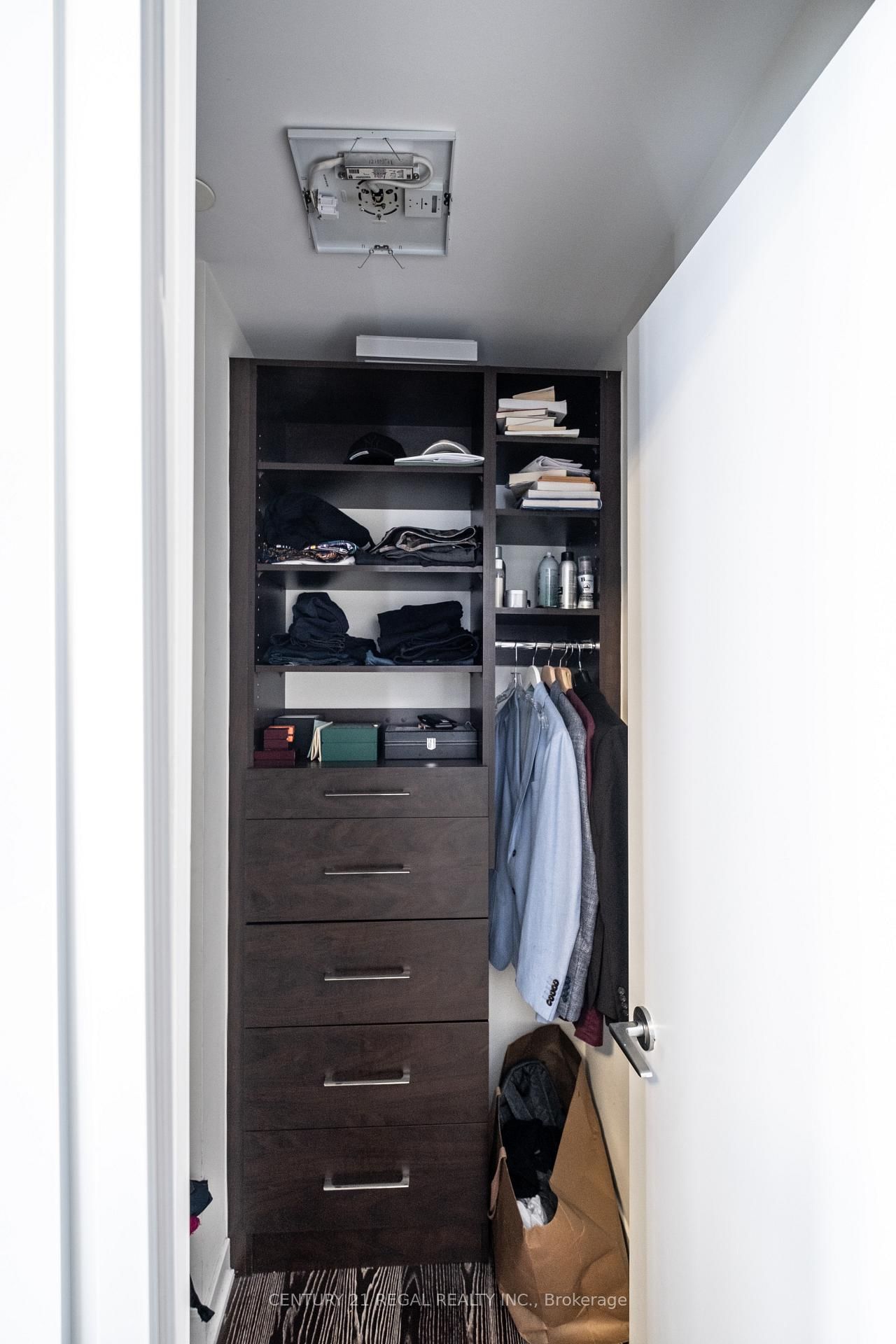 88 Park Lawn Road, Unit 1003 - Photo 46