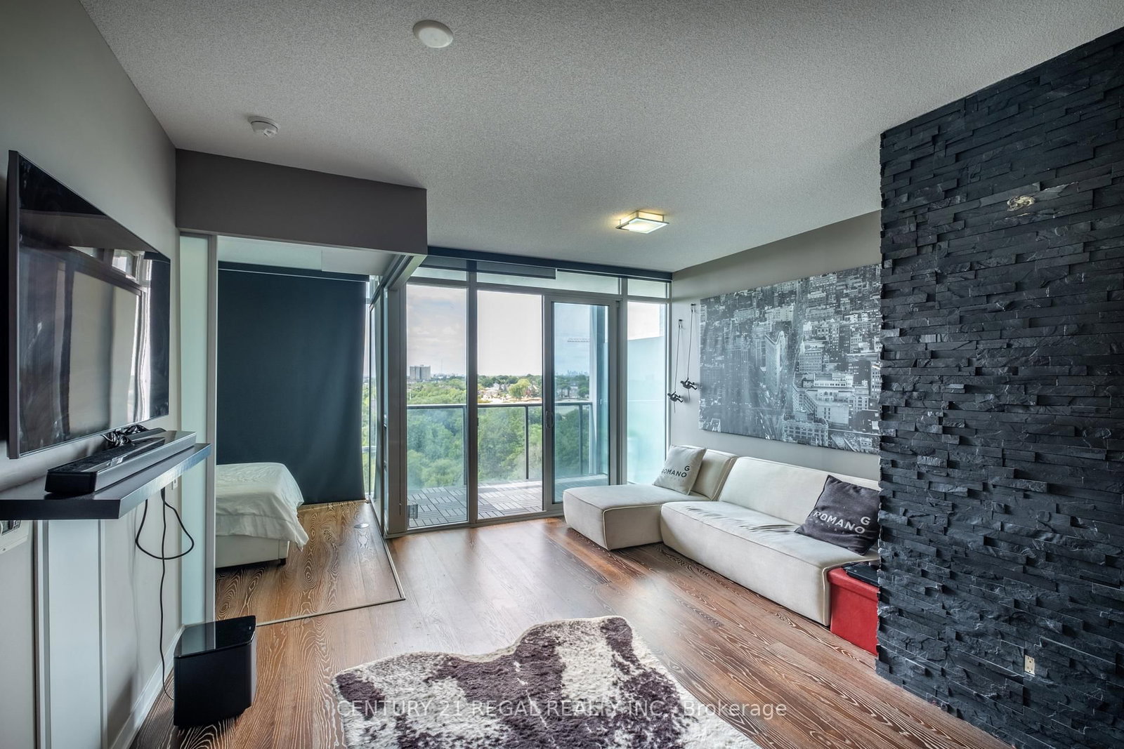 88 Park Lawn Road, Unit 1003 - Photo 8