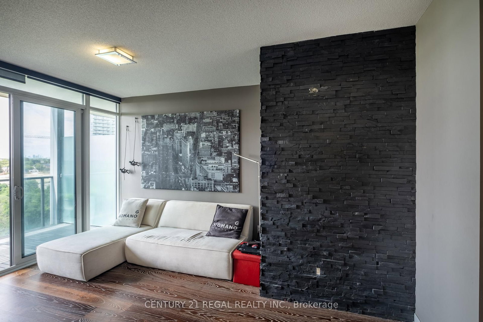 88 Park Lawn Road, Unit 1003 - Photo 9