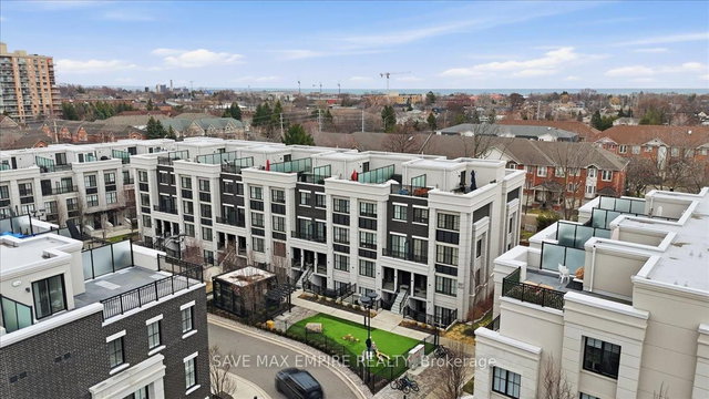 227 - 652 Cricklewood Drive