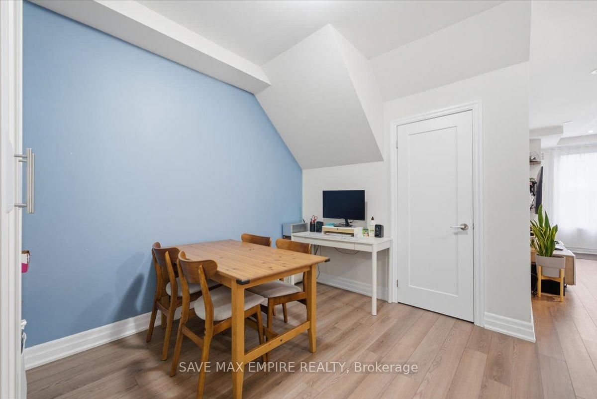 652 Cricklewood Drive, Unit 227 - Photo 11