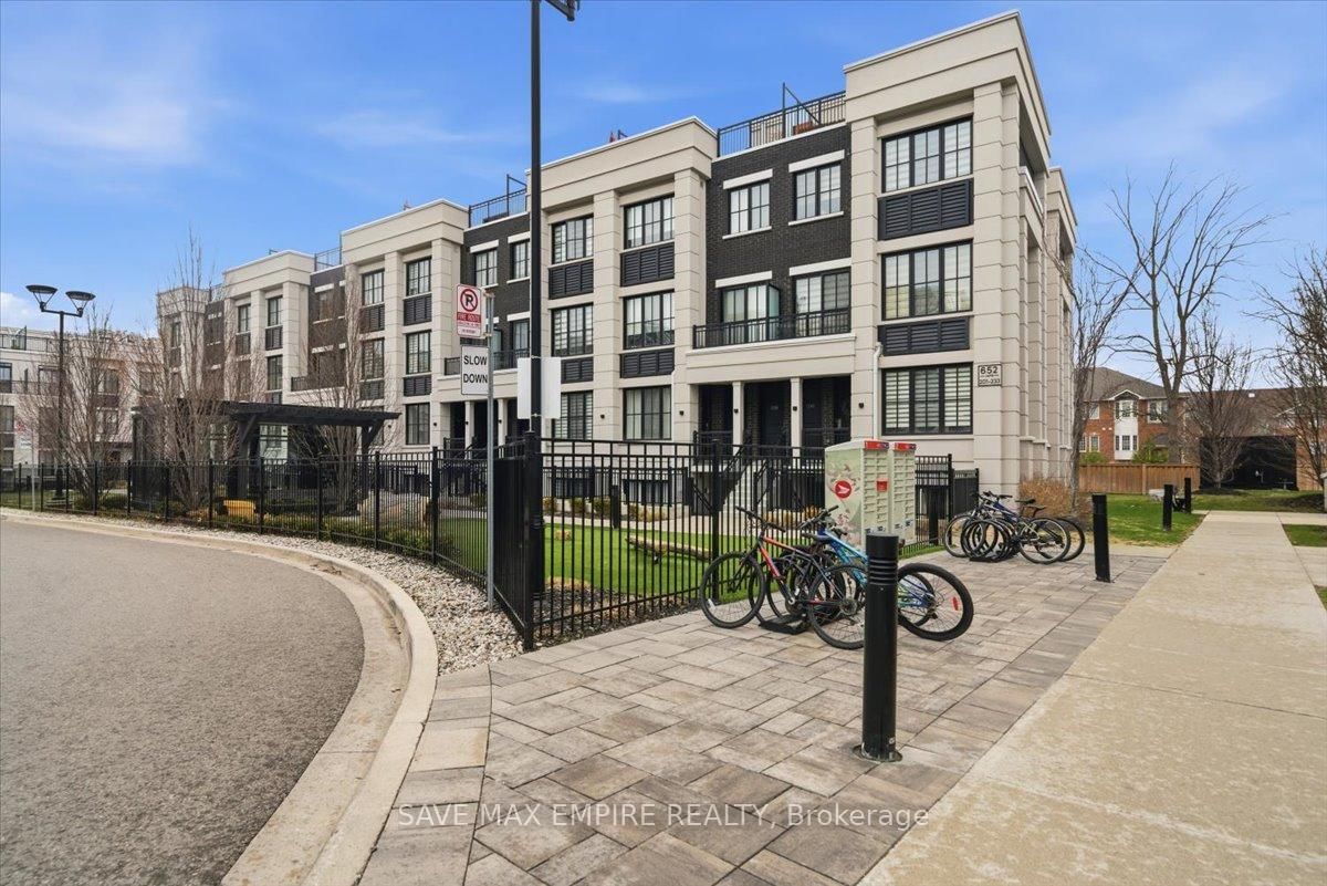 652 Cricklewood Drive, Unit 227 - Photo 3