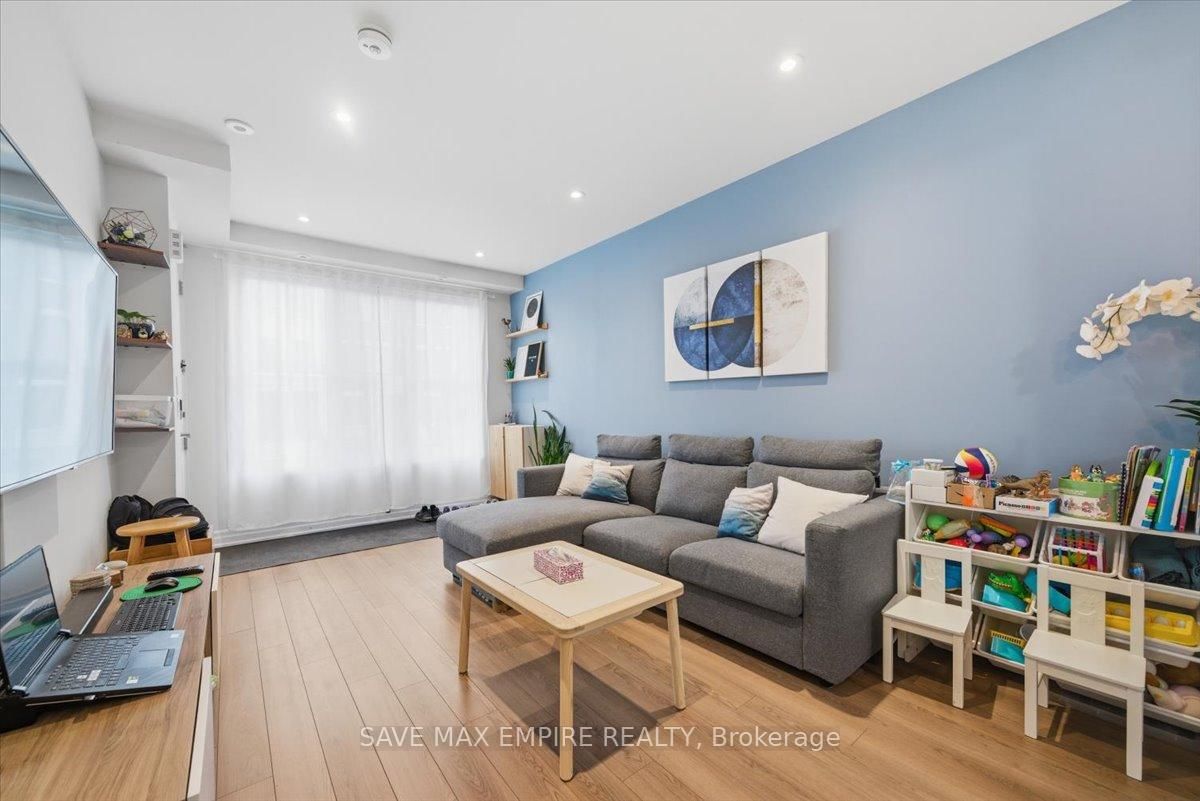 652 Cricklewood Drive, Unit 227 - Photo 7