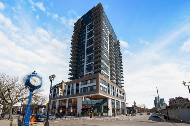 704 - 2007 James Street