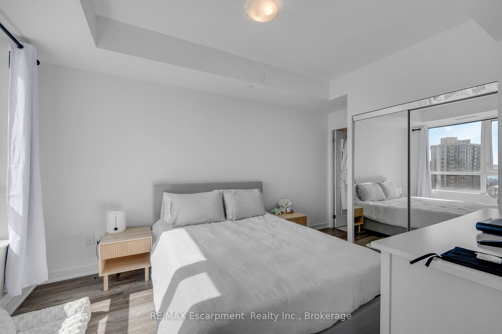 2007 James Street, Unit 704 - Photo 13