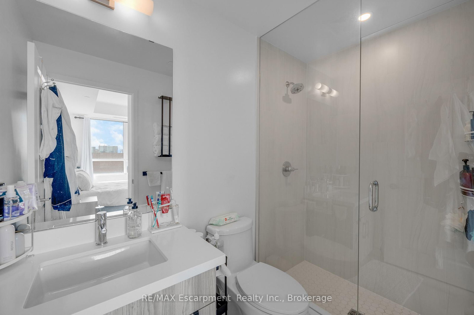 2007 James Street, Unit 704 - Photo 15