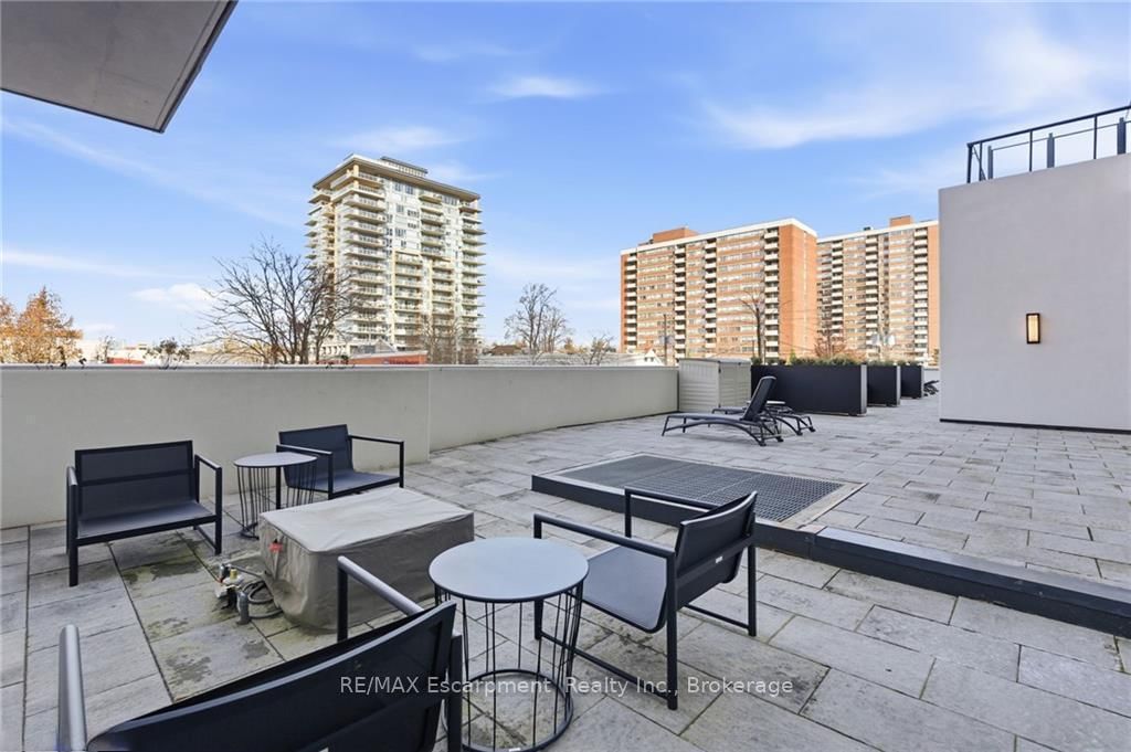 2007 James Street, Unit 704 - Photo 29