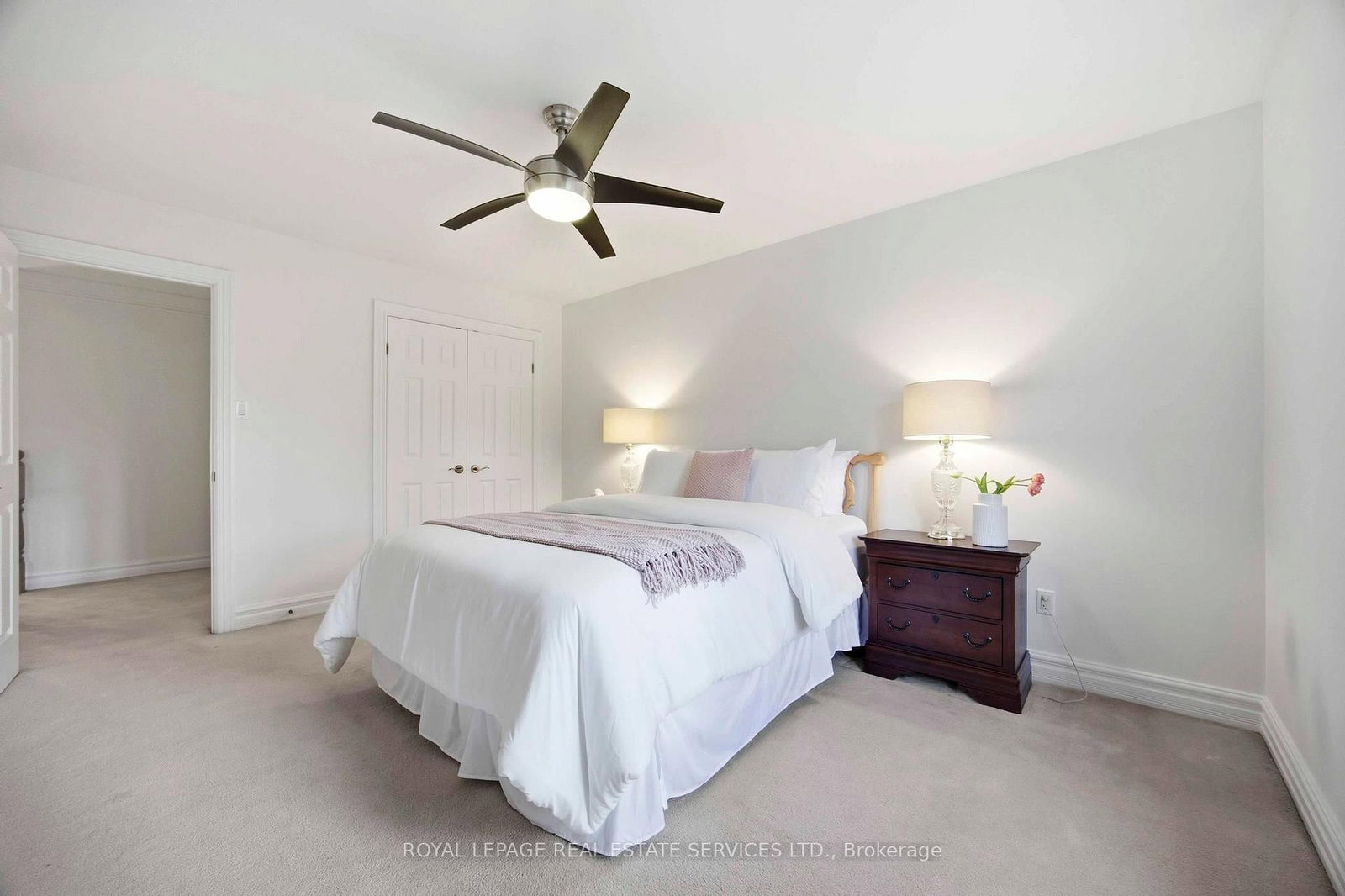 100 Rathburn Road - Photo 26