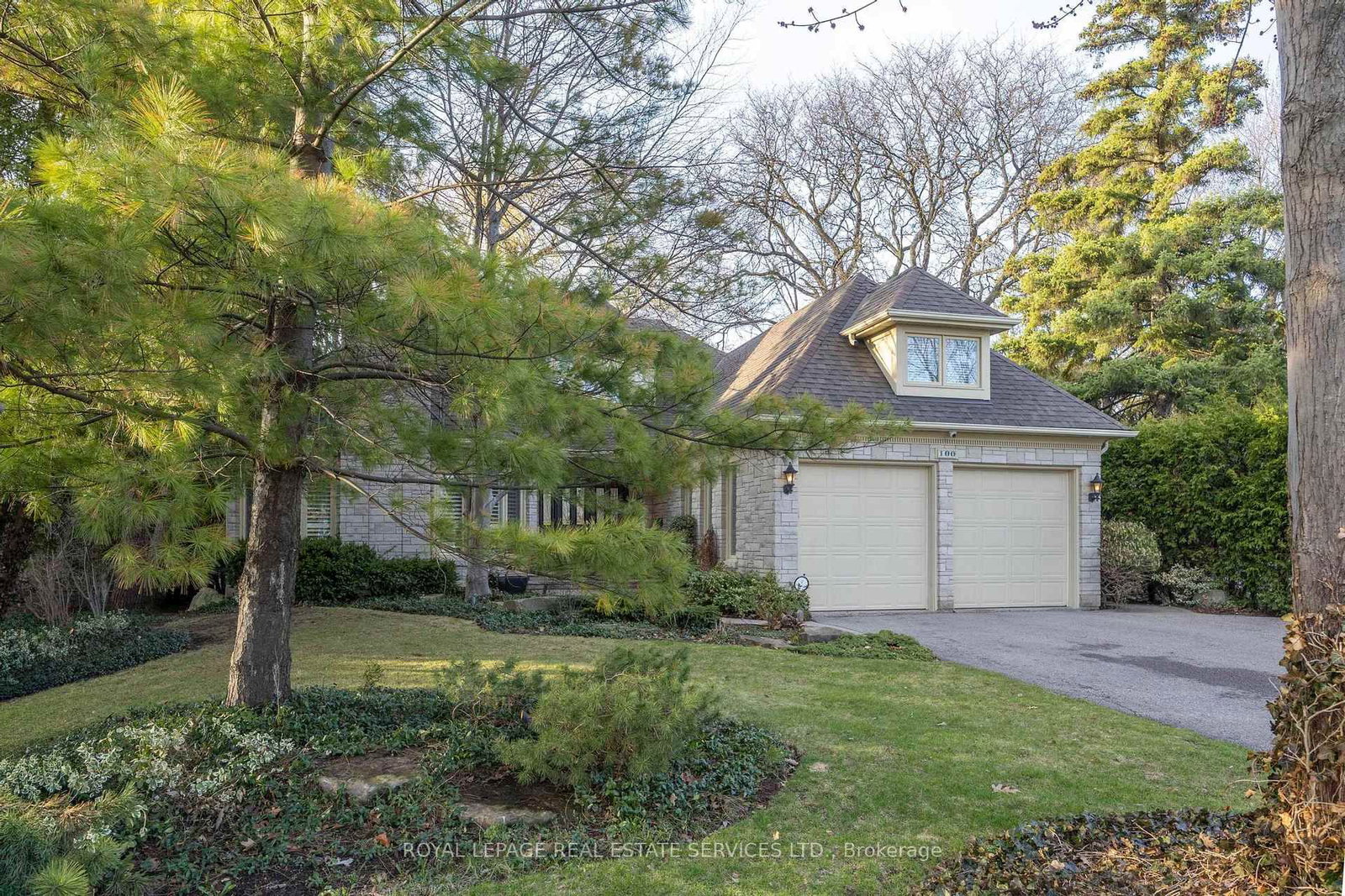 100 Rathburn Road - Photo 3