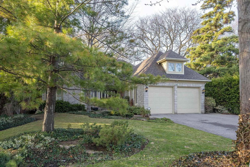 100 Rathburn Rd, Toronto, M9A 1R7 | Image 3