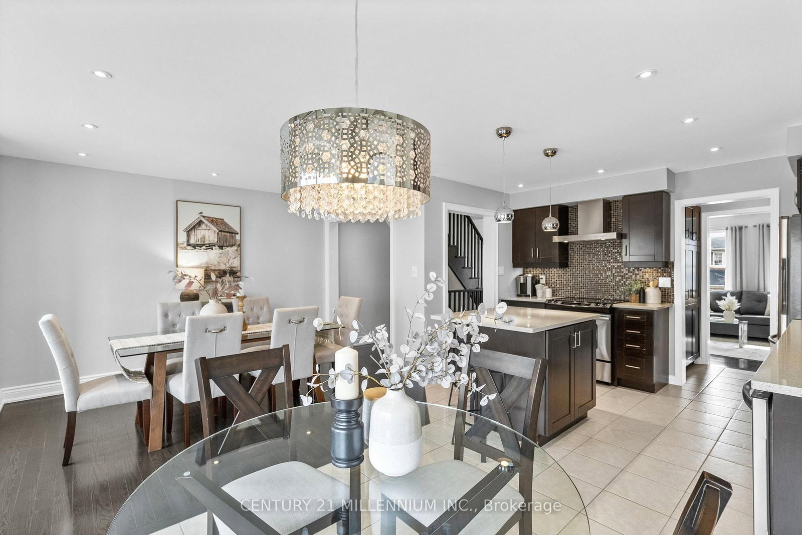 Townhouse for sale at 655 Cargill Path, Milton, Ontario, L9T 0G3 - Coates - MLS: W13003582