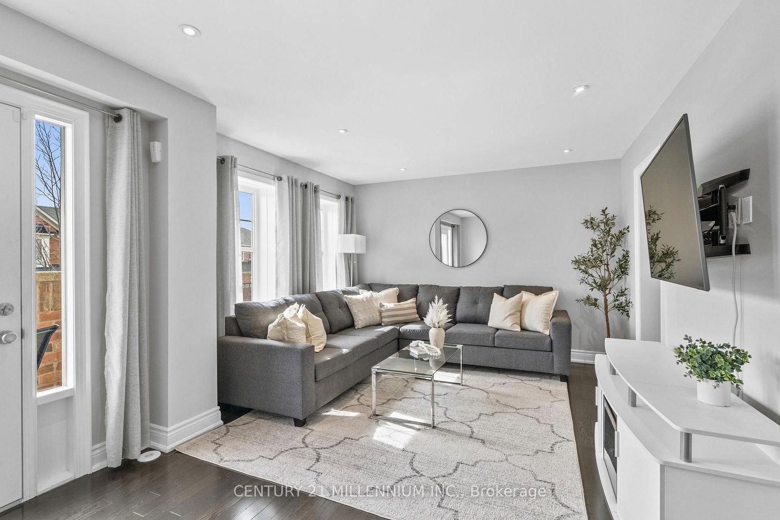 Townhouse for sale at 655 Cargill Path, Milton, Ontario, L9T 0G3 - Coates - MLS: W13003582