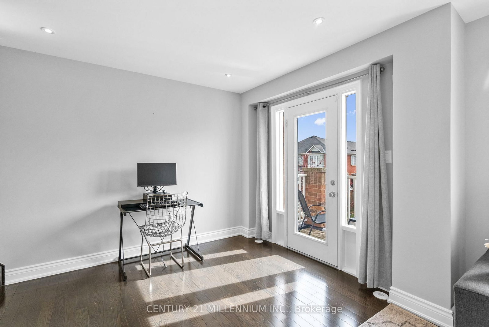 Townhouse for sale at 655 Cargill Path, Milton, Ontario, L9T 0G3 - Coates - MLS: W13003582