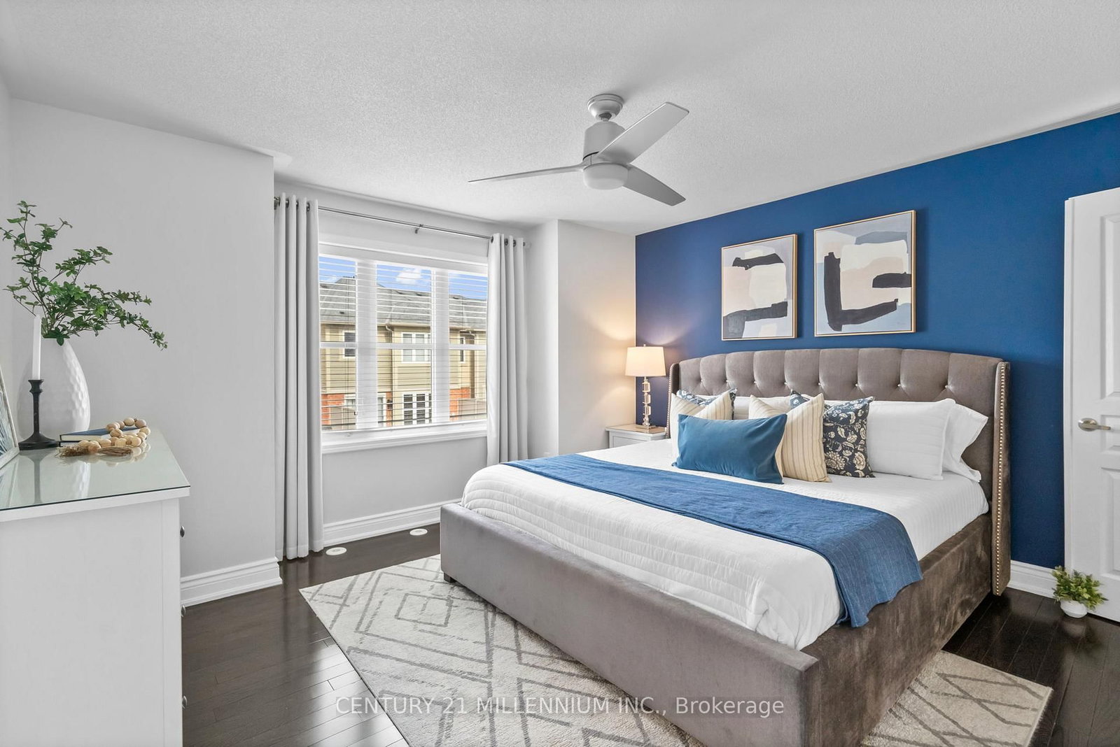 Townhouse for sale at 655 Cargill Path, Milton, Ontario, L9T 0G3 - Coates - MLS: W13003582