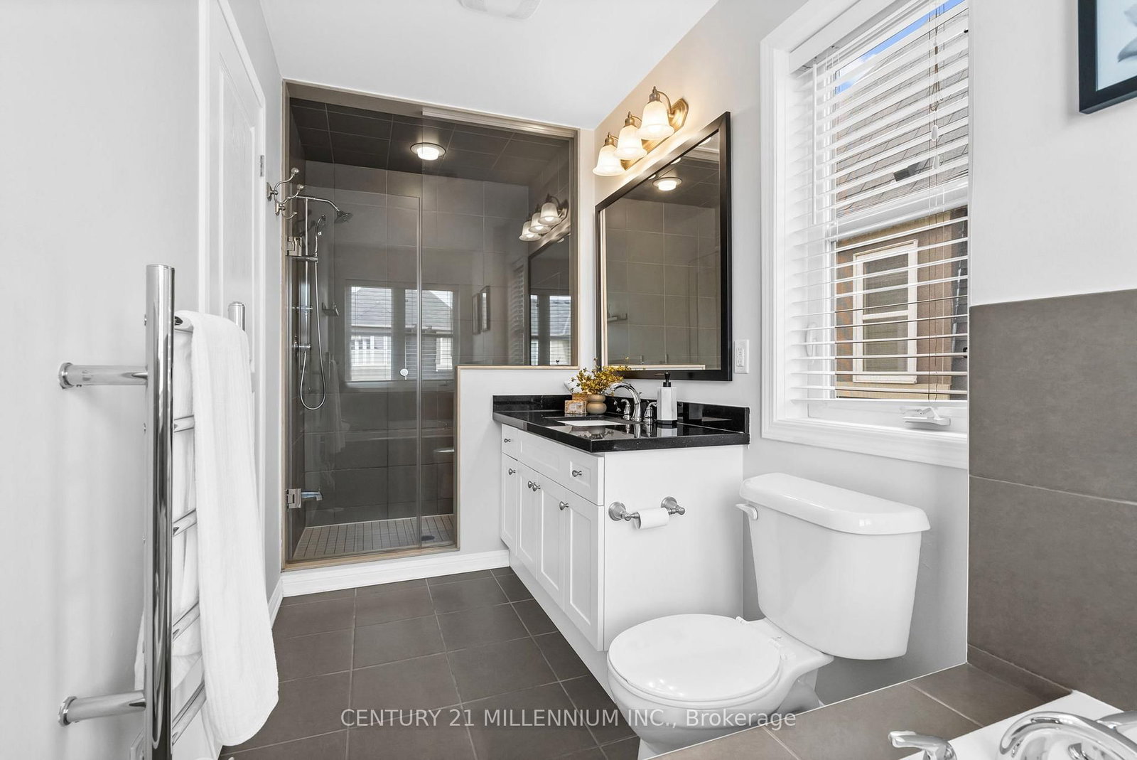 Townhouse for sale at 655 Cargill Path, Milton, Ontario, L9T 0G3 - Coates - MLS: W13003582