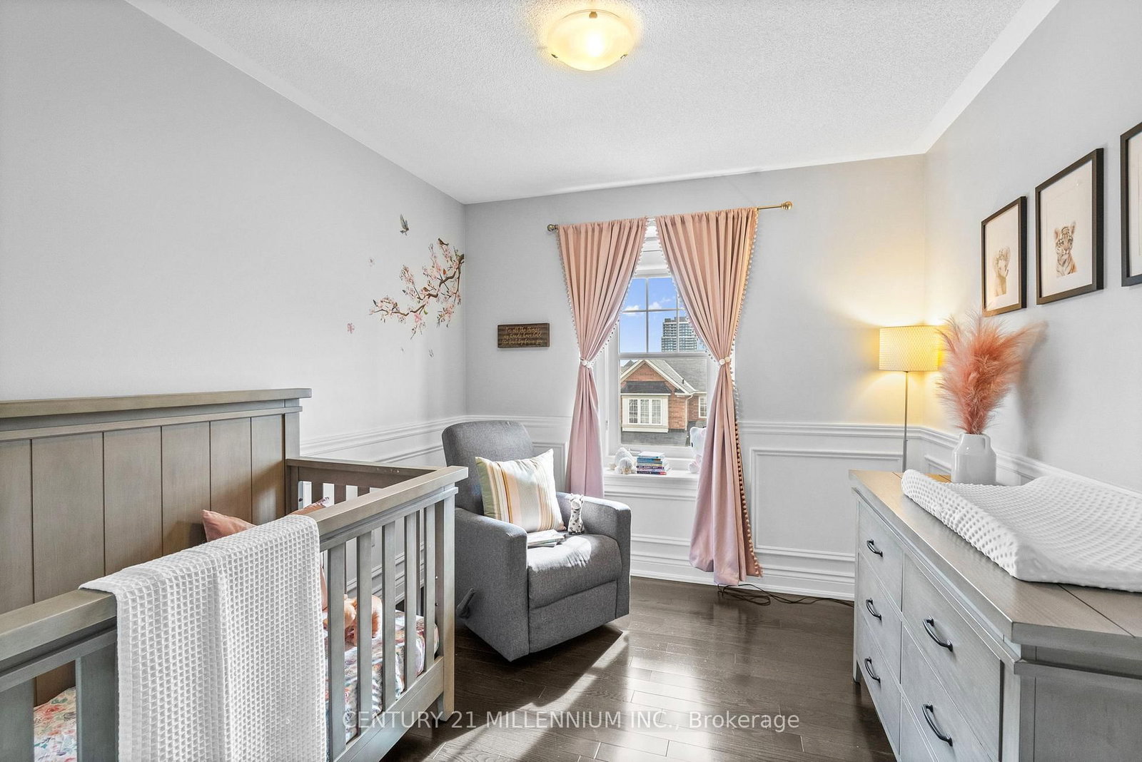 Townhouse for sale at 655 Cargill Path, Milton, Ontario, L9T 0G3 - Coates - MLS: W13003582