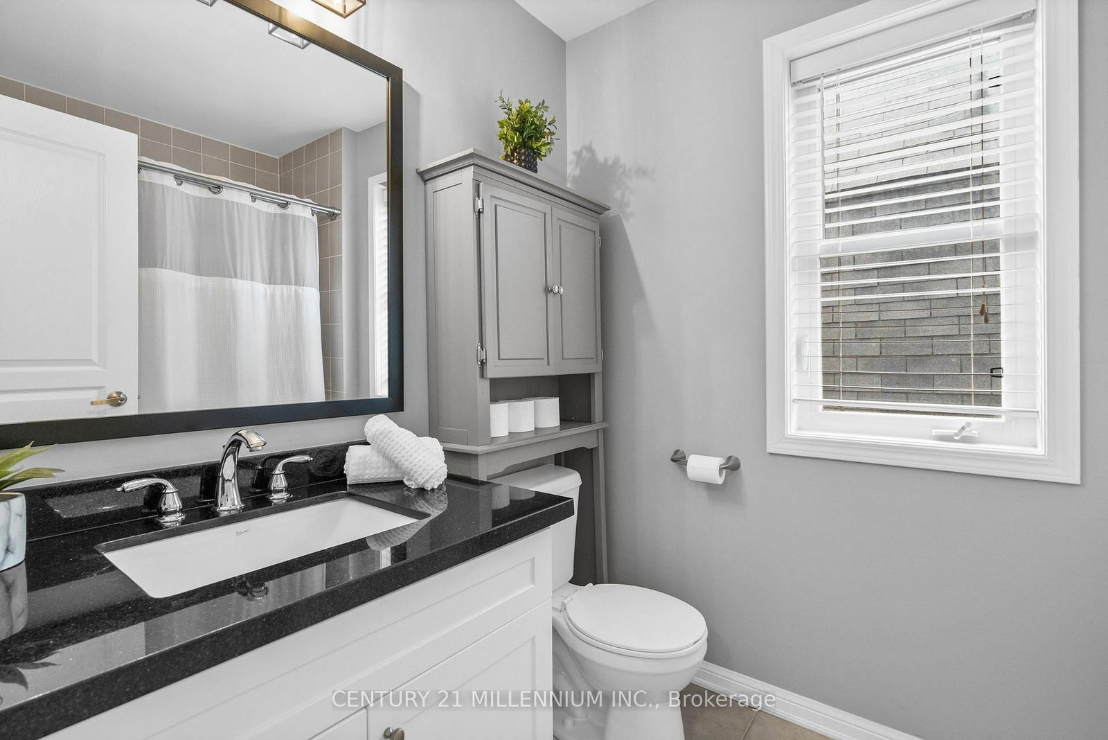 Townhouse for sale at 655 Cargill Path, Milton, Ontario, L9T 0G3 - Coates - MLS: W13003582