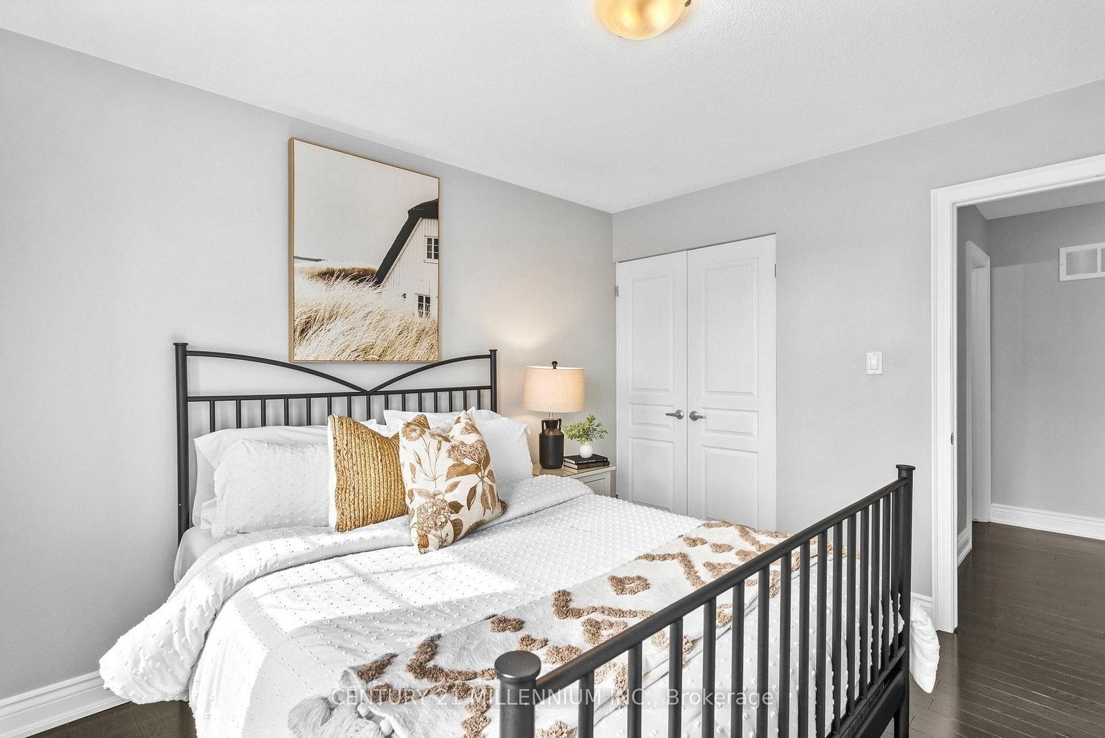 Townhouse for sale at 655 Cargill Path, Milton, Ontario, L9T 0G3 - Coates - MLS: W13003582