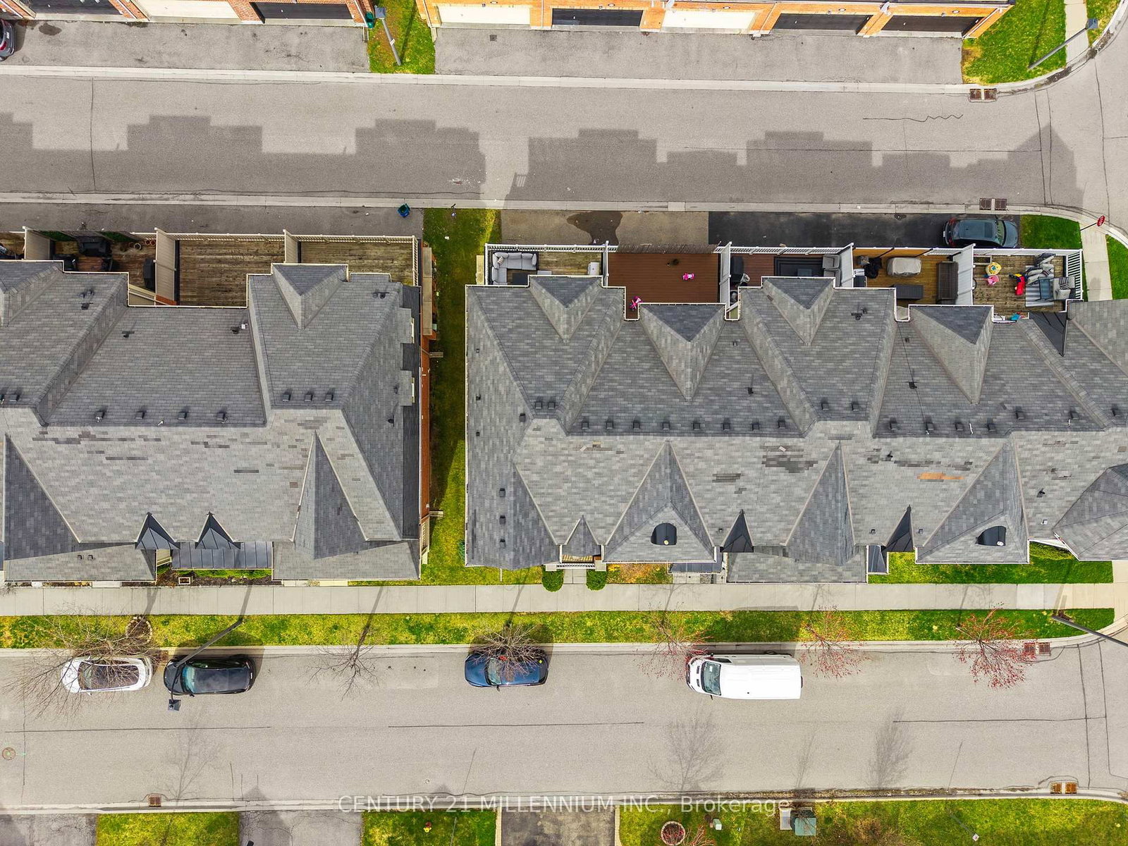 Townhouse for sale at 655 Cargill Path, Milton, Ontario, L9T 0G3 - Coates - MLS: W13003582