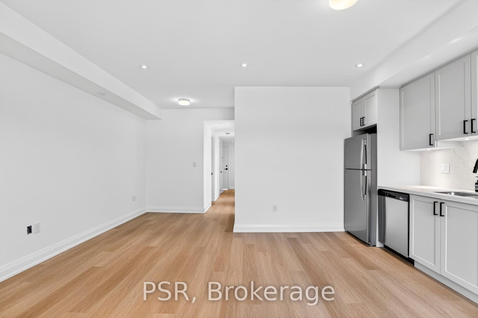 218 Aileen Avenue, Unit B - Photo 11