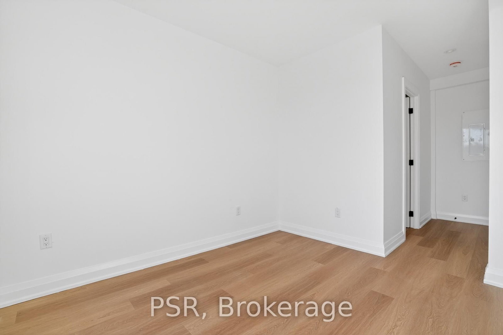 218 Aileen Avenue, Unit B - Photo 15