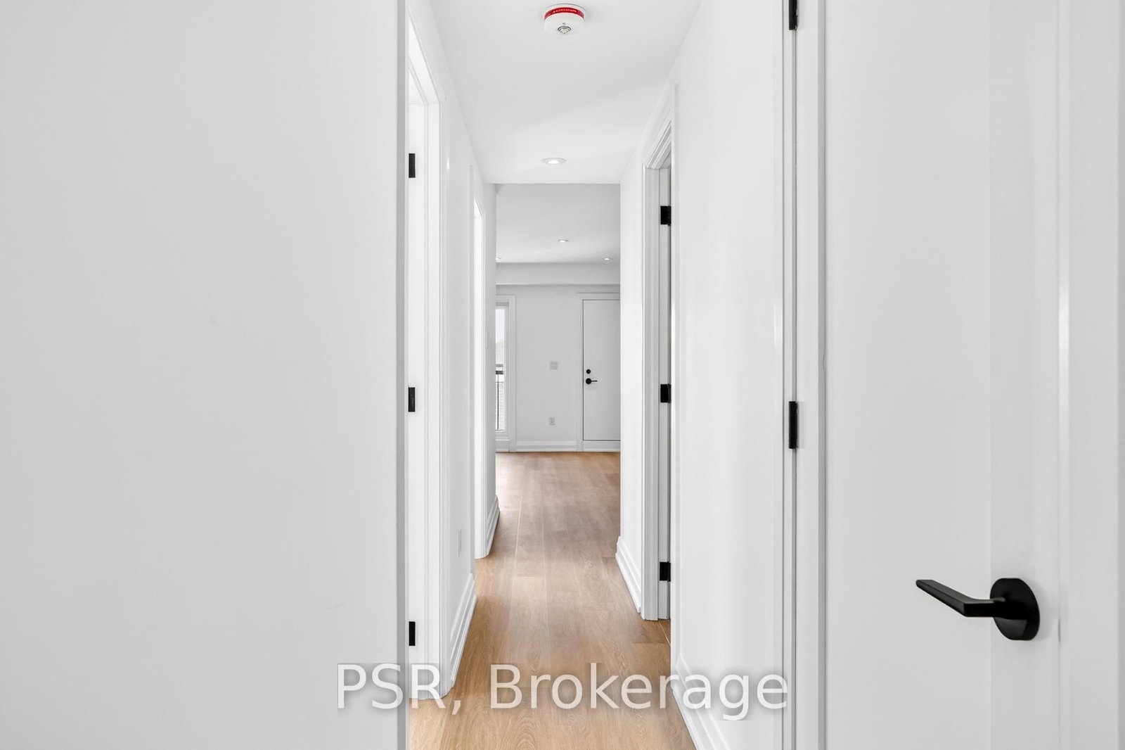 218 Aileen Avenue, Unit B - Photo 18