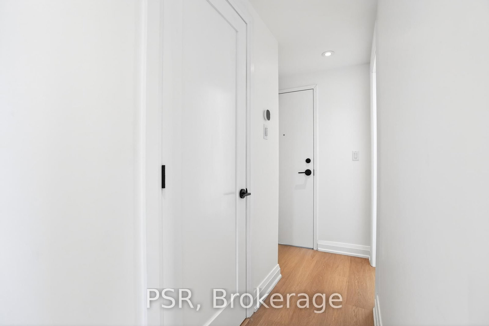 218 Aileen Avenue, Unit B - Photo 28