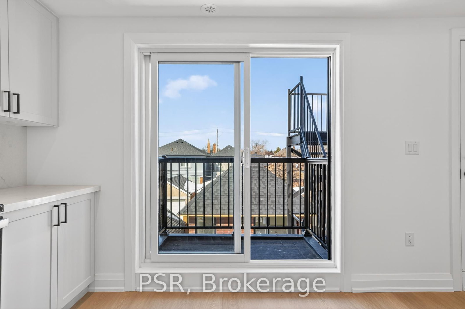 218 Aileen Avenue, Unit B - Photo 6