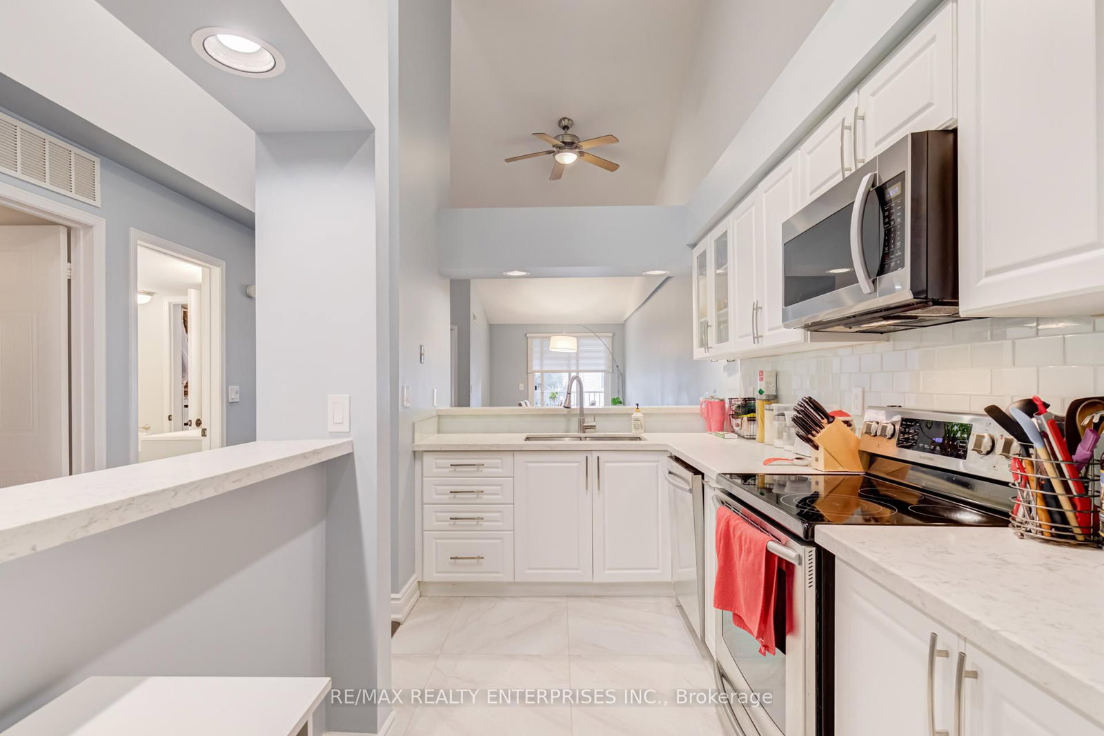 85 Bristol Road E, Unit 156 - Photo 11