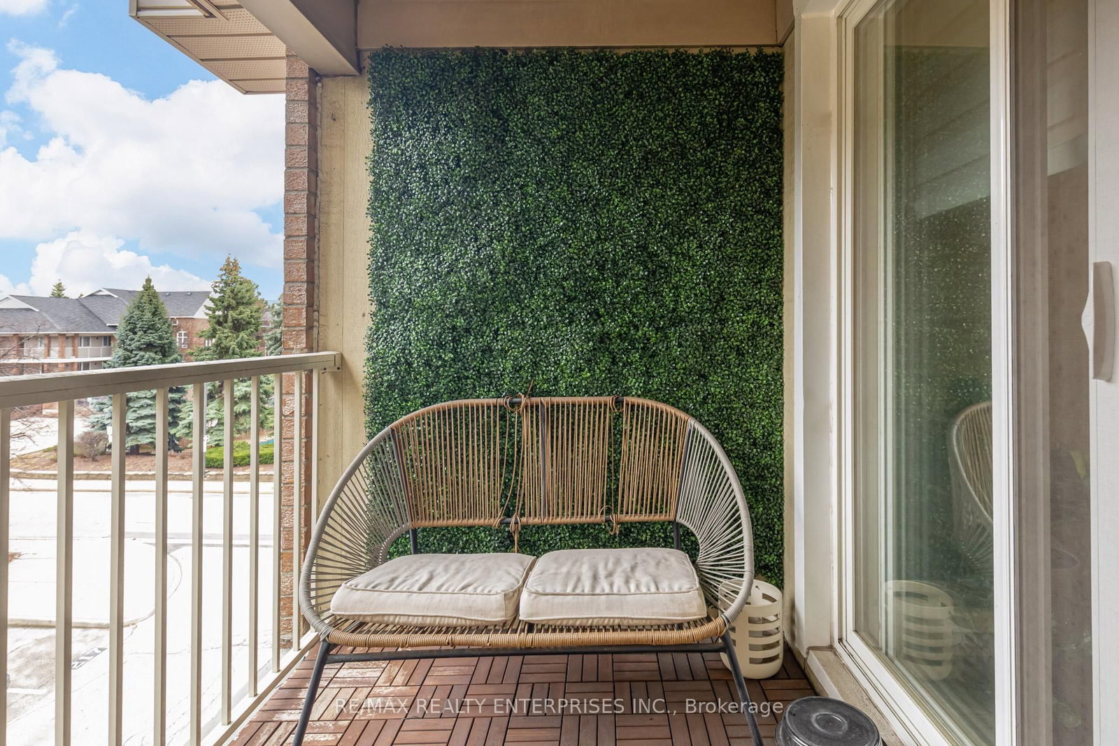 85 Bristol Road E, Unit 156 - Photo 27