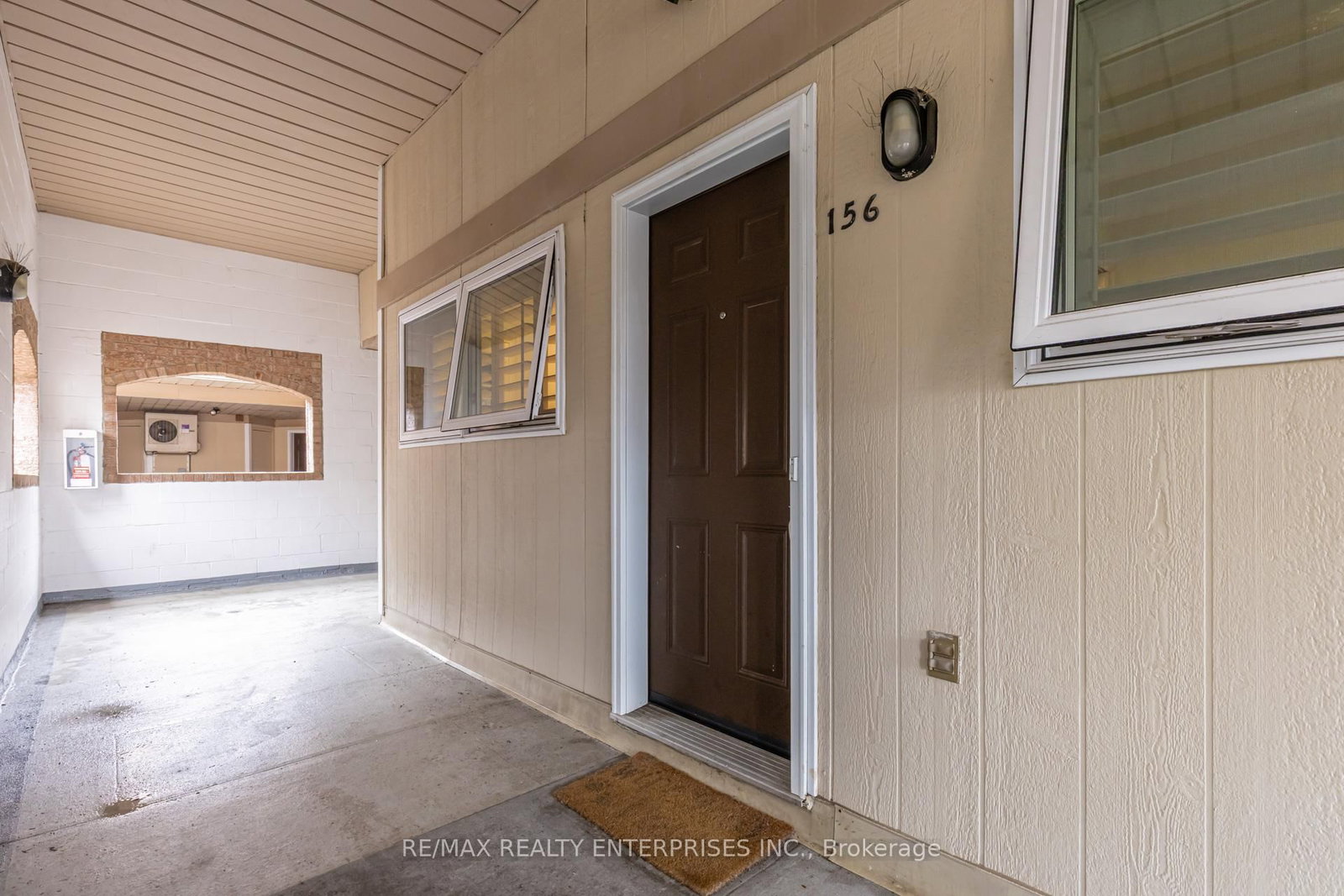 85 Bristol Road E, Unit 156 - Photo 3