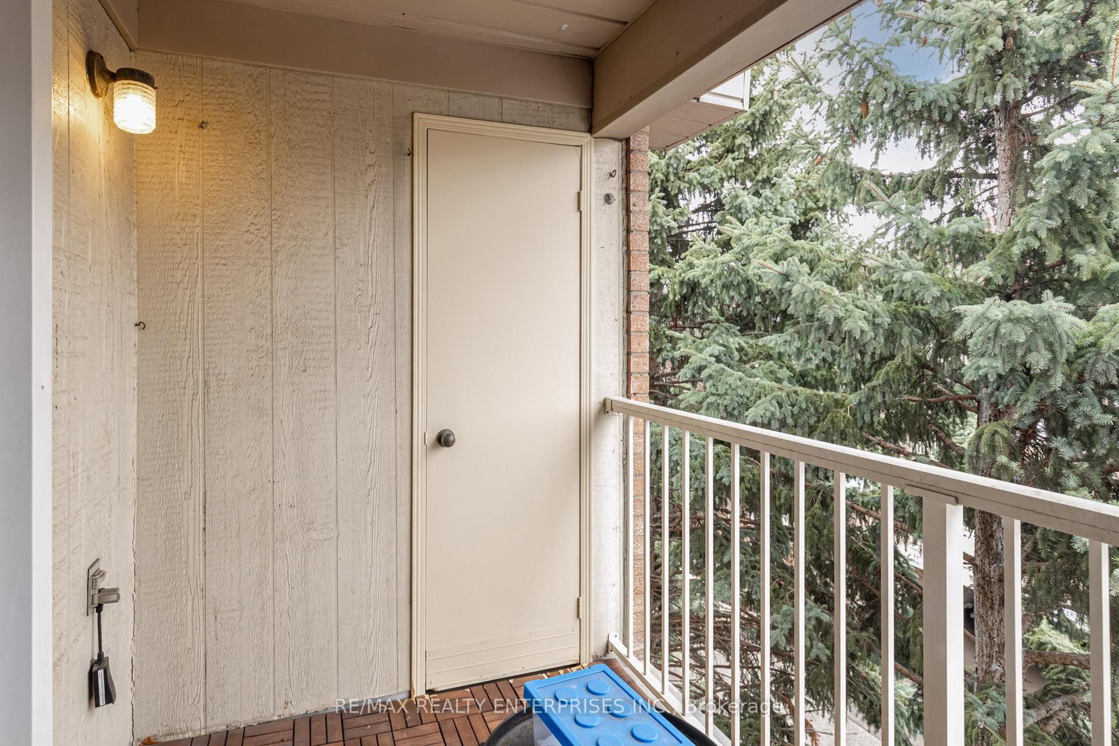 85 Bristol Road E, Unit 156 - Photo 30