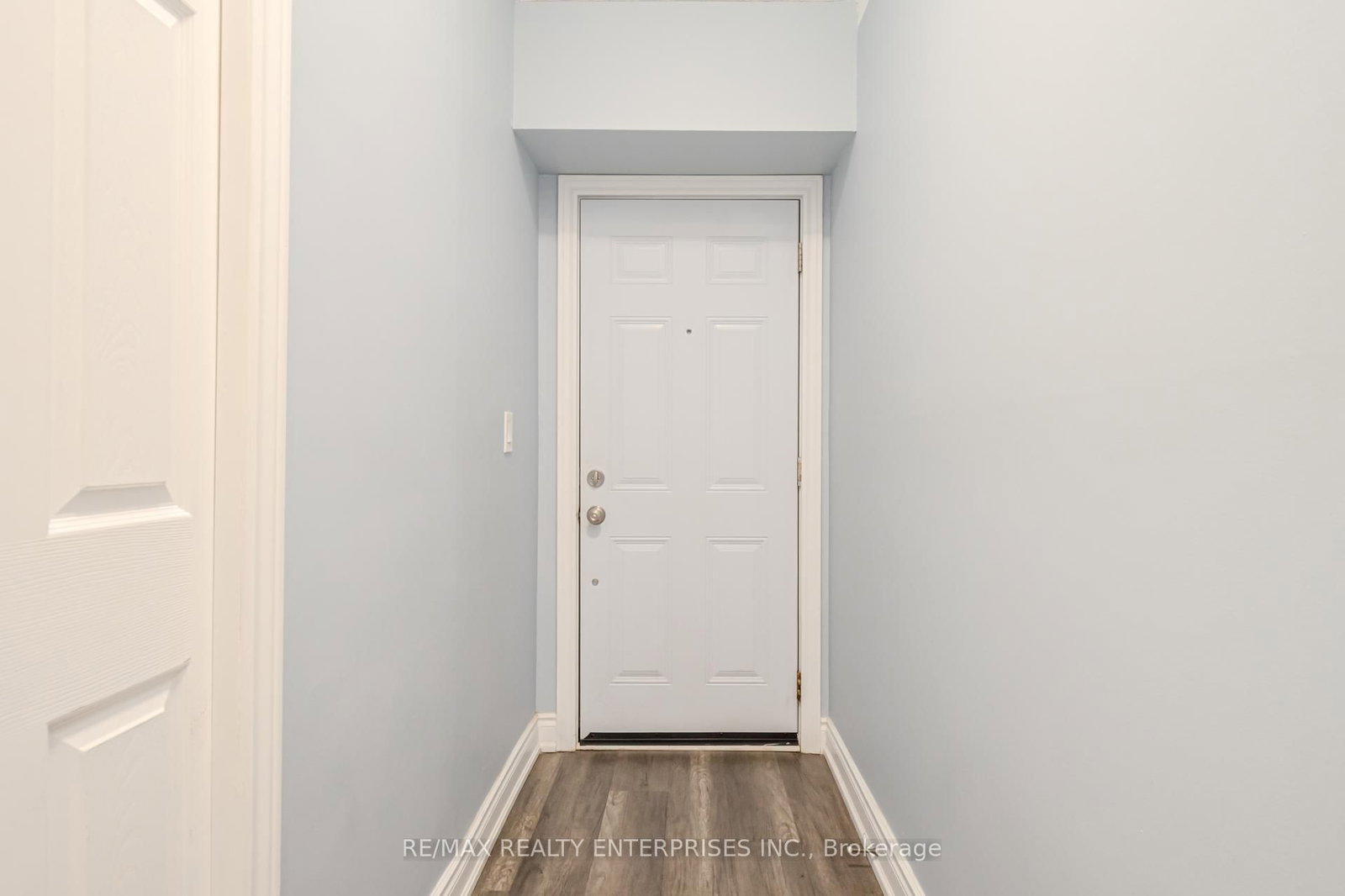 85 Bristol Road E, Unit 156 - Photo 4