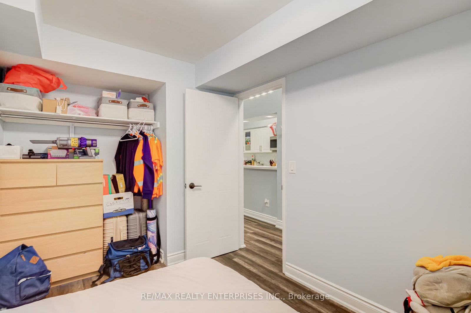 85 Bristol Road E, Unit 156 - Photo 8