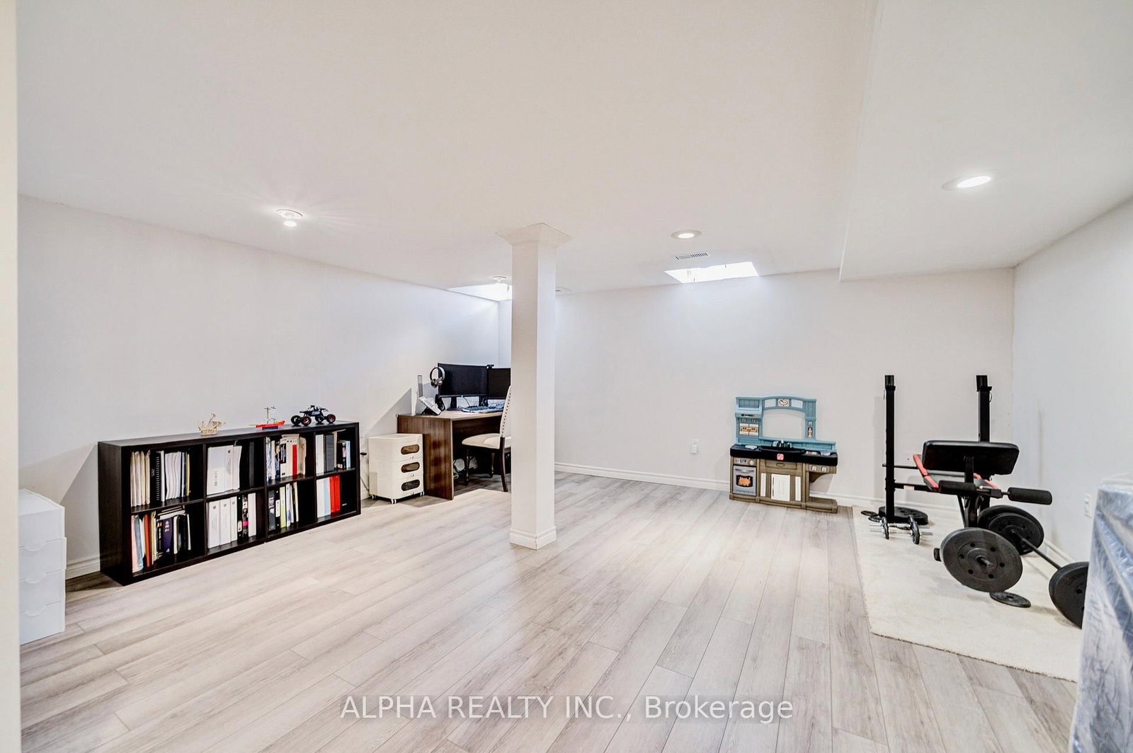 102 Roxton Road - Photo 19