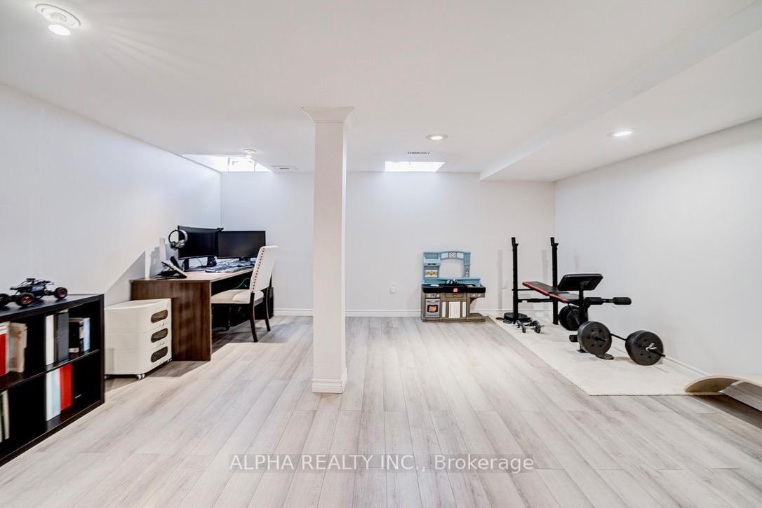 102 Roxton Road - Photo 20