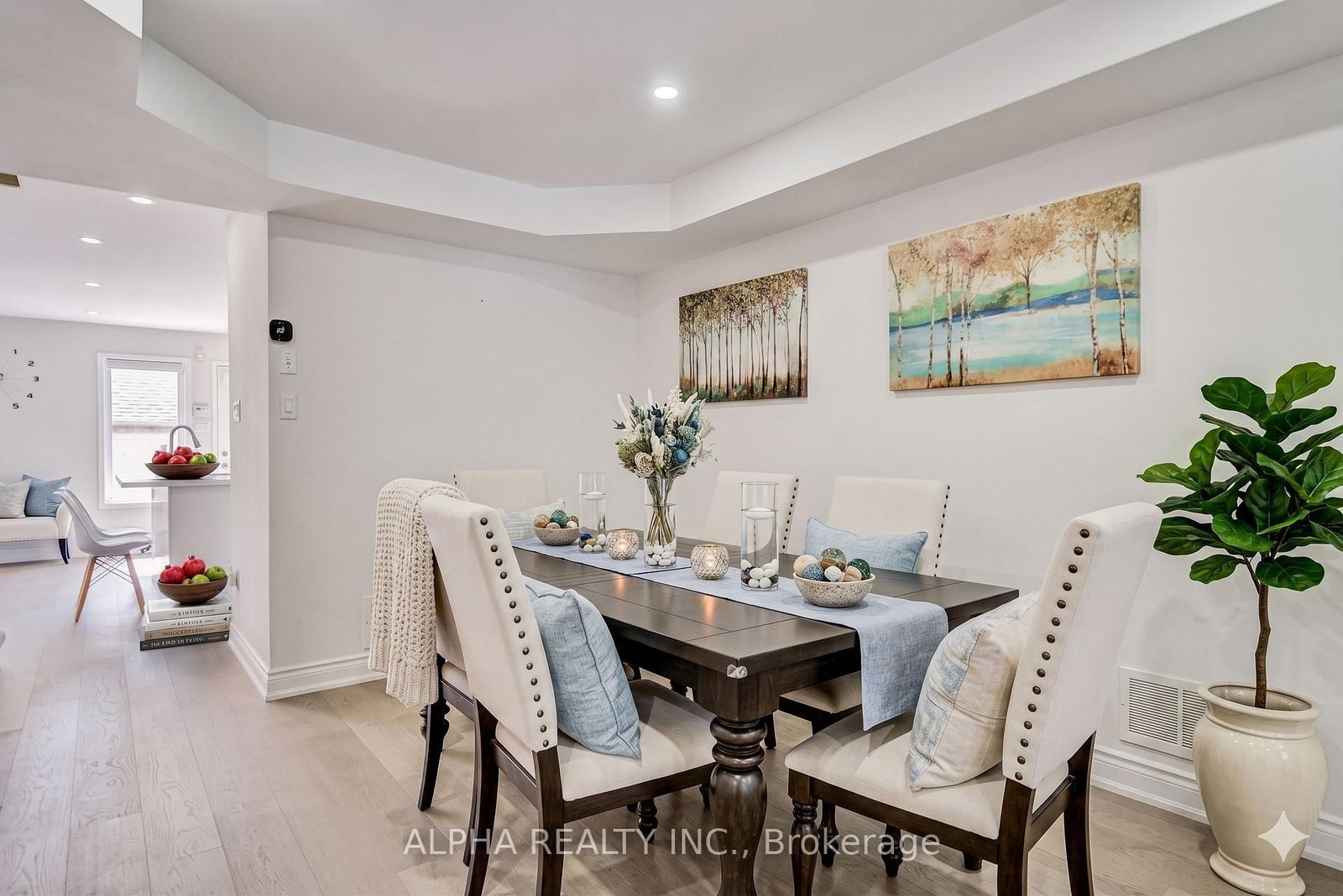 102 Roxton Road - Photo 4