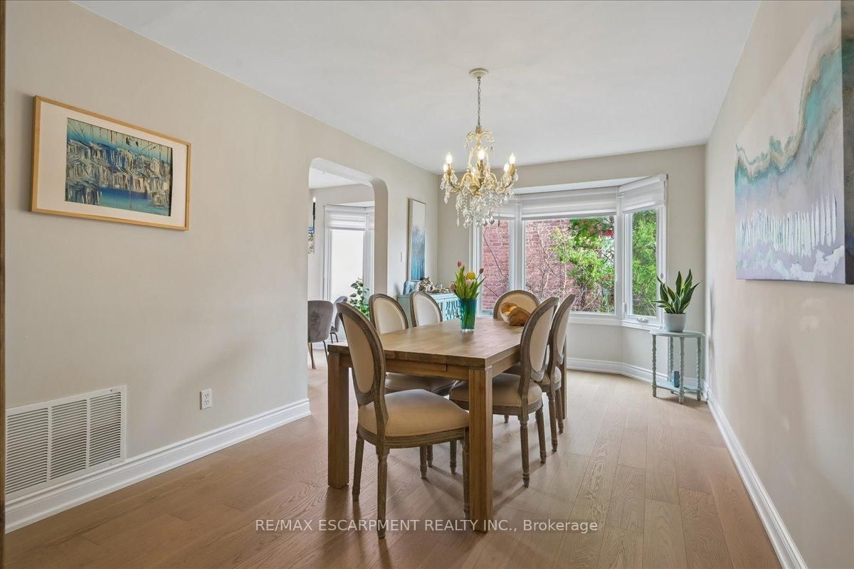 Detached House for sale at 163 Romain Crescent, Oakville, Ontario, L6H 5A7 - College Park - MLS: W13003754