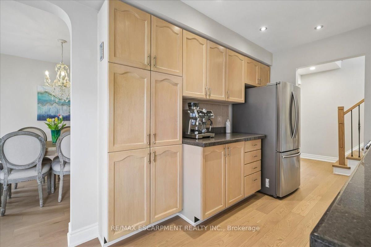 Detached House for sale at 163 Romain Crescent, Oakville, Ontario, L6H 5A7 - College Park - MLS: W13003754