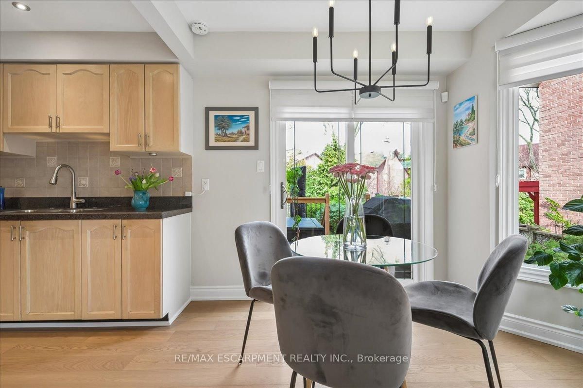 Detached House for sale at 163 Romain Crescent, Oakville, Ontario, L6H 5A7 - College Park - MLS: W13003754