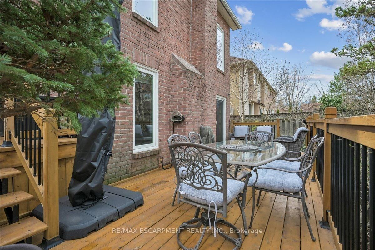 Detached House for sale at 163 Romain Crescent, Oakville, Ontario, L6H 5A7 - College Park - MLS: W13003754