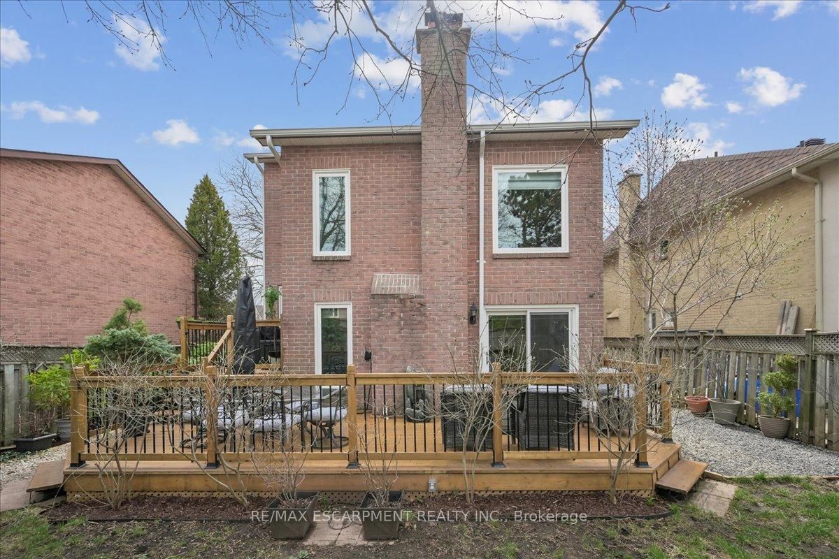 163 Romain Crescent - Photo 46