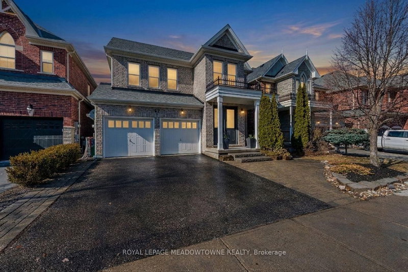 67 Boyces Creek Crt, Caledon, L7C 3S4 | Image 2