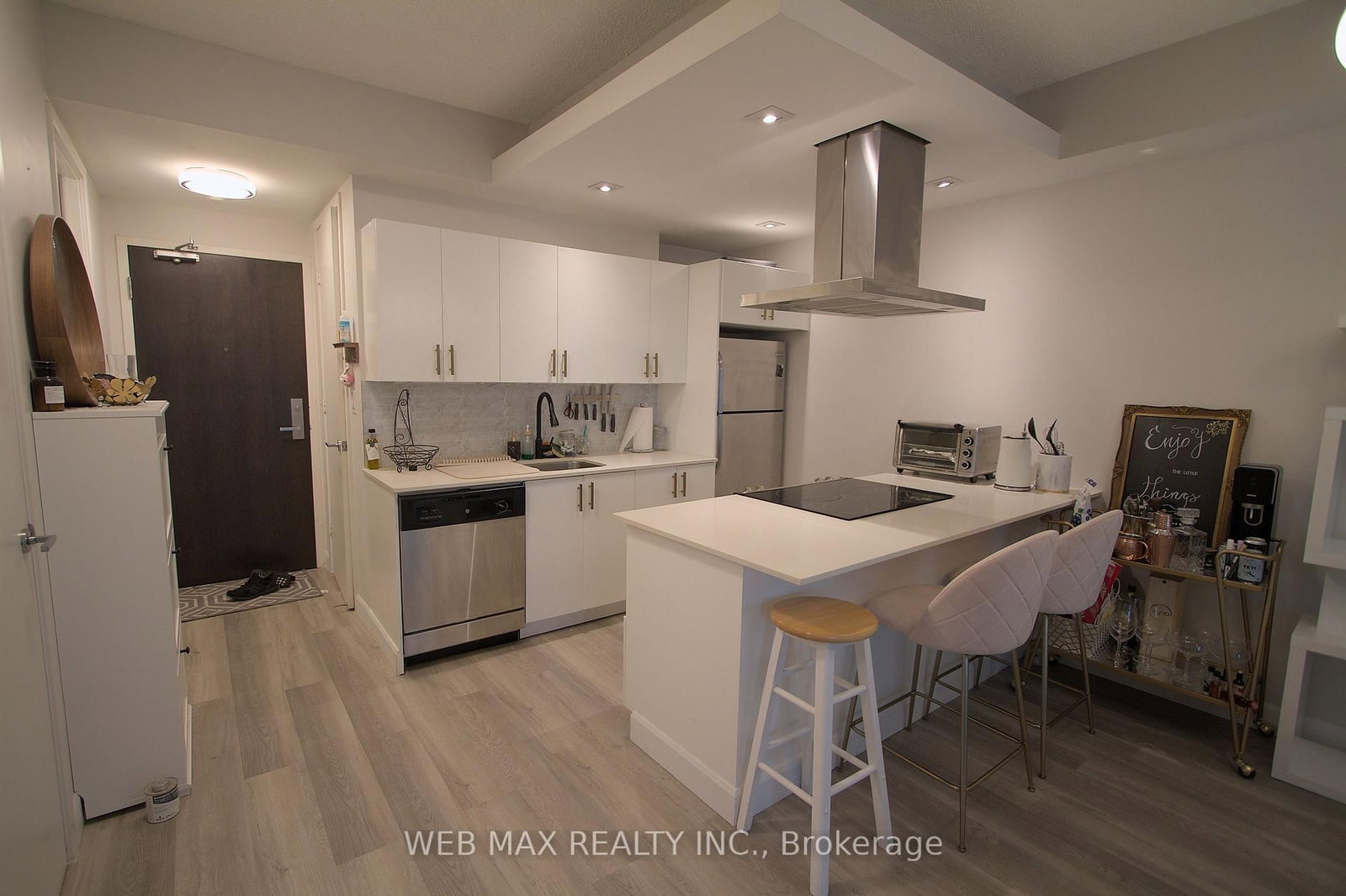 165 Legion Road N, Unit 1133 - Photo 6