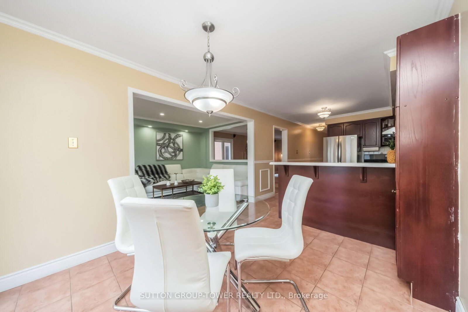 Detached House for sale at 3 Arthurs Crescent, Brampton, Ontario, L6Y 4Y5 - Fletcher's West - MLS: W13003884