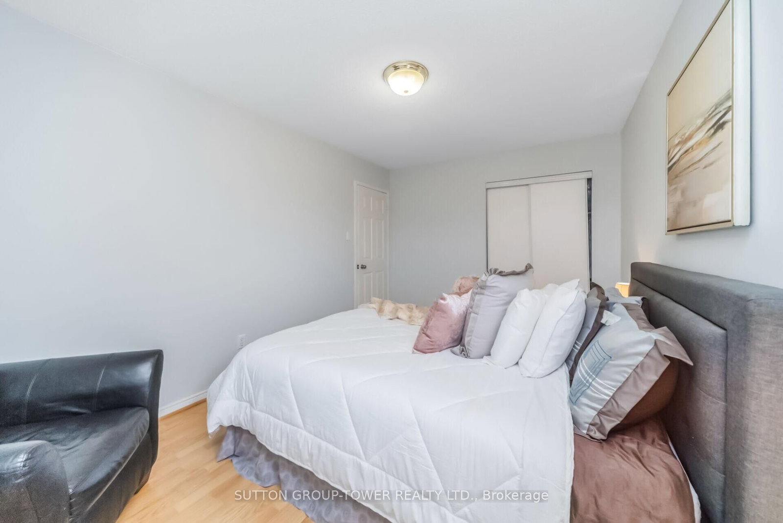 Detached House for sale at 3 Arthurs Crescent, Brampton, Ontario, L6Y 4Y5 - Fletcher's West - MLS: W13003884