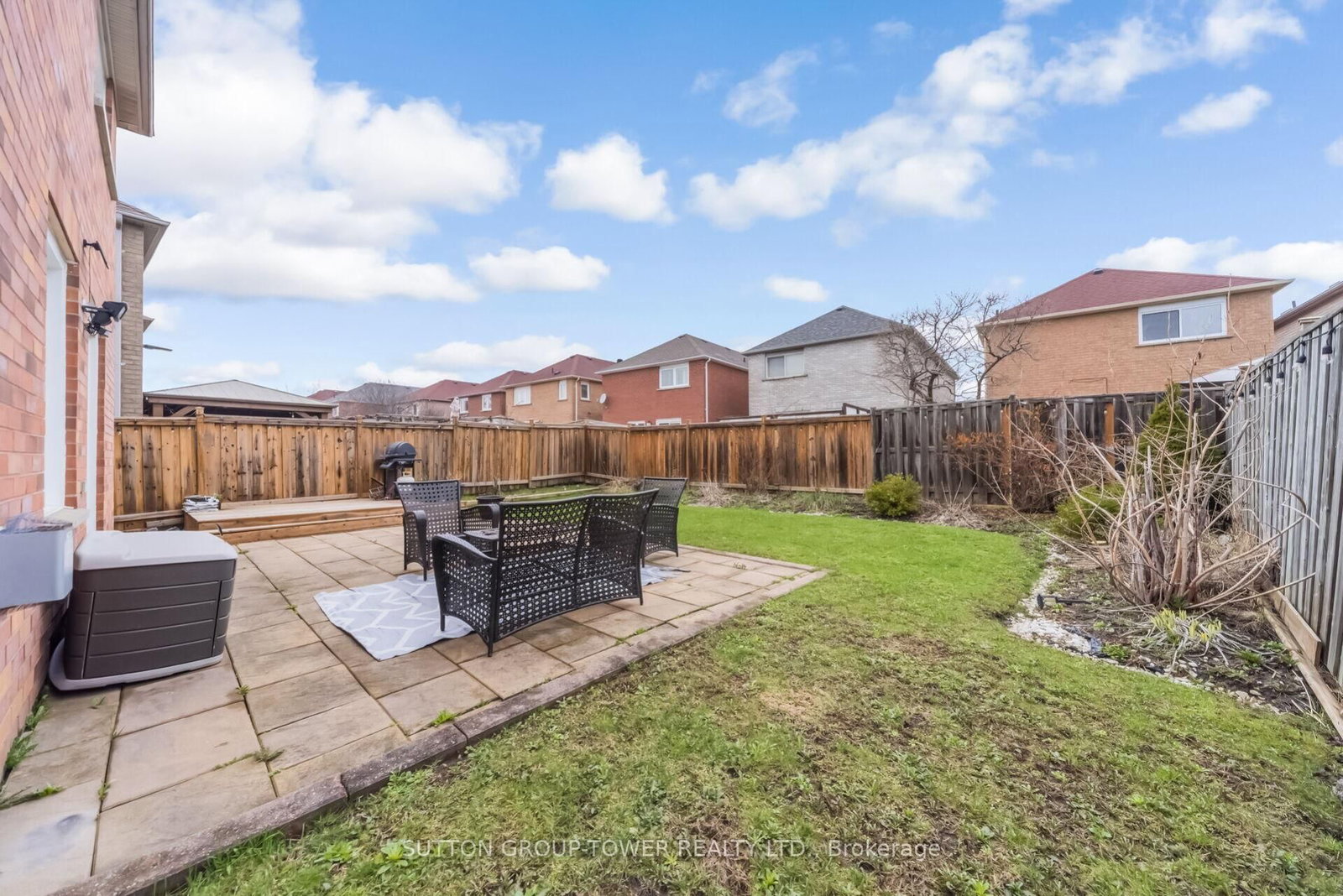 Detached House for sale at 3 Arthurs Crescent, Brampton, Ontario, L6Y 4Y5 - Fletcher's West - MLS: W13003884