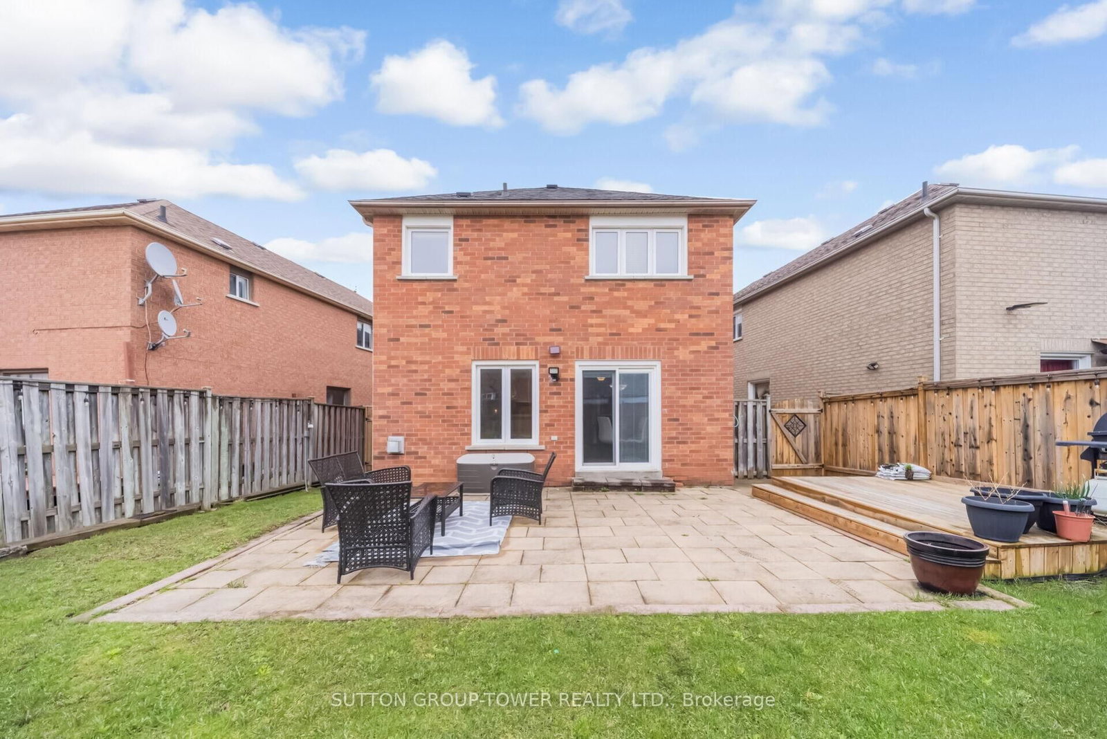 Detached House for sale at 3 Arthurs Crescent, Brampton, Ontario, L6Y 4Y5 - Fletcher's West - MLS: W13003884